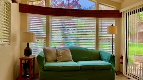 Deluxe Cabin - Pet Friendly - Park View — image 4 of 4