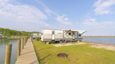 RV Rental with Dock — image 1 of 9
