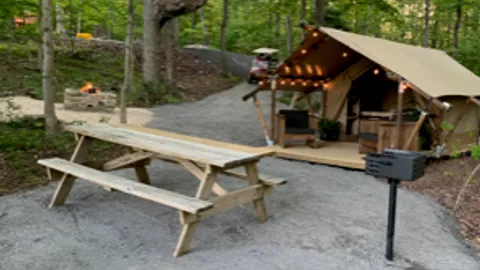 Glamping — image 1 of 3