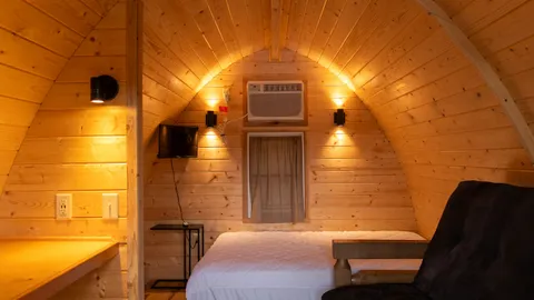 Ellis Riverfront Glamping Pod — image 2 of 4