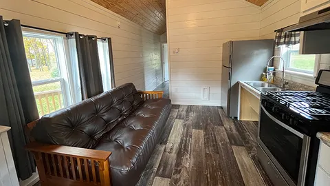 Whippoorwill Cabin — image 2 of 5