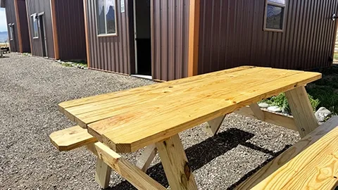 Deluxe Cabin 11 — image 2 of 20