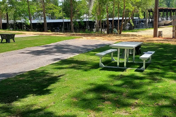 Black Creek Lodge RV Park and Marina – photo 1