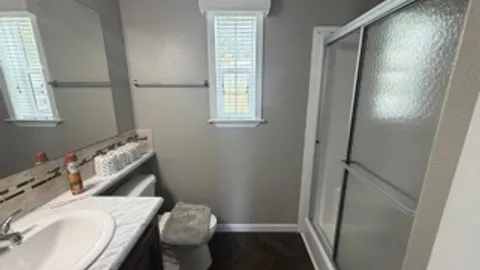 Deluxe Rental 1 Bedroom — image 2 of 6