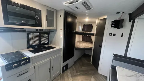 Modern 1 Bedroom RV w/ Bunkhouse — image 1 of 16