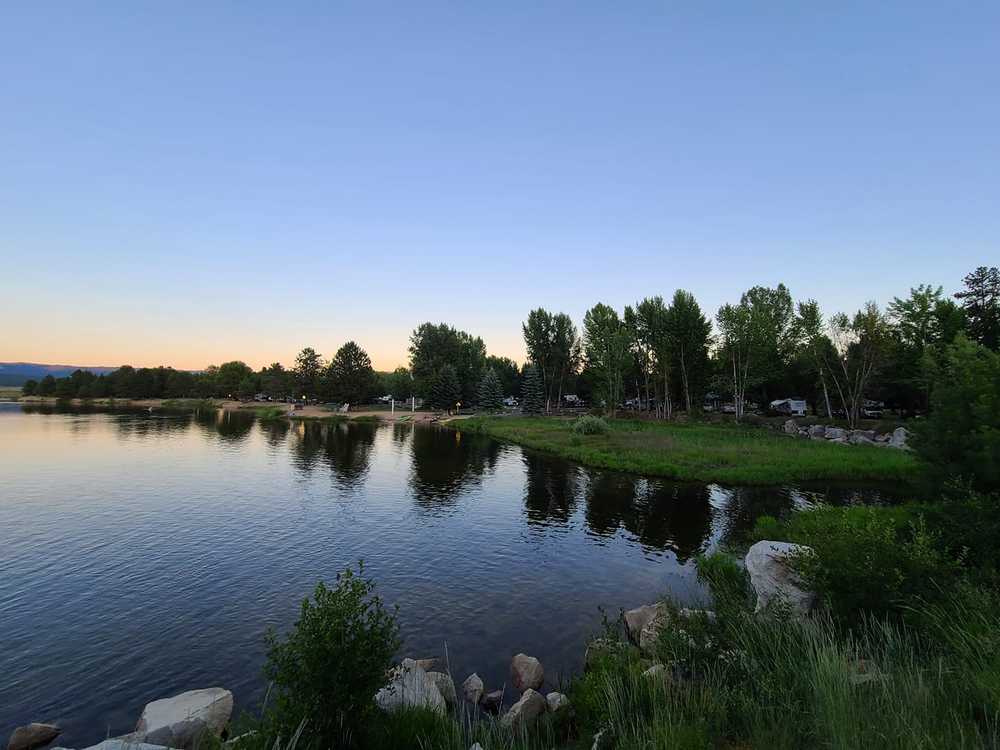 Escape to Idaho Waters Edge RV Resort: Where Relaxation Meets Adventure