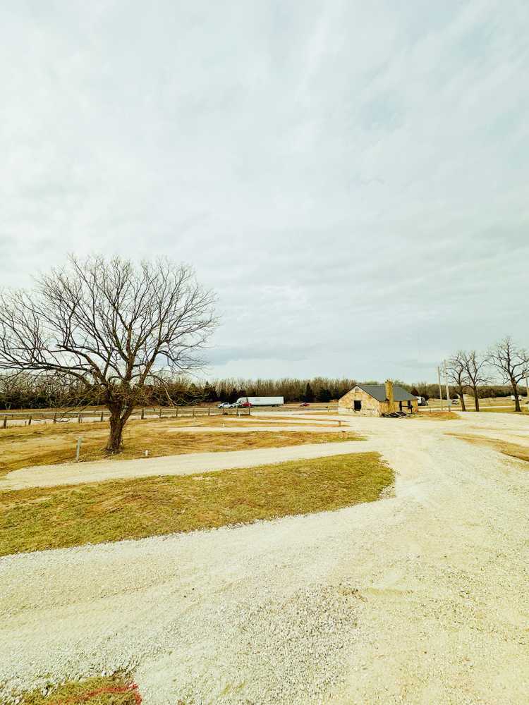 Camp Elim RV Park & Campground, Newburg, Missouri - Photo 5