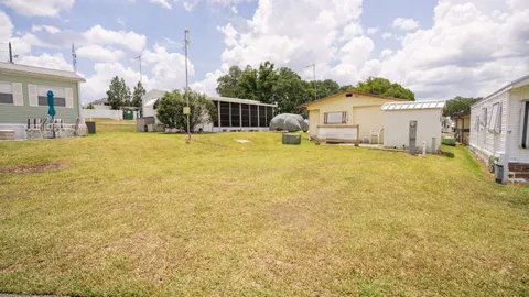 Cozy Full Hookup RV Site — image 1 of 3