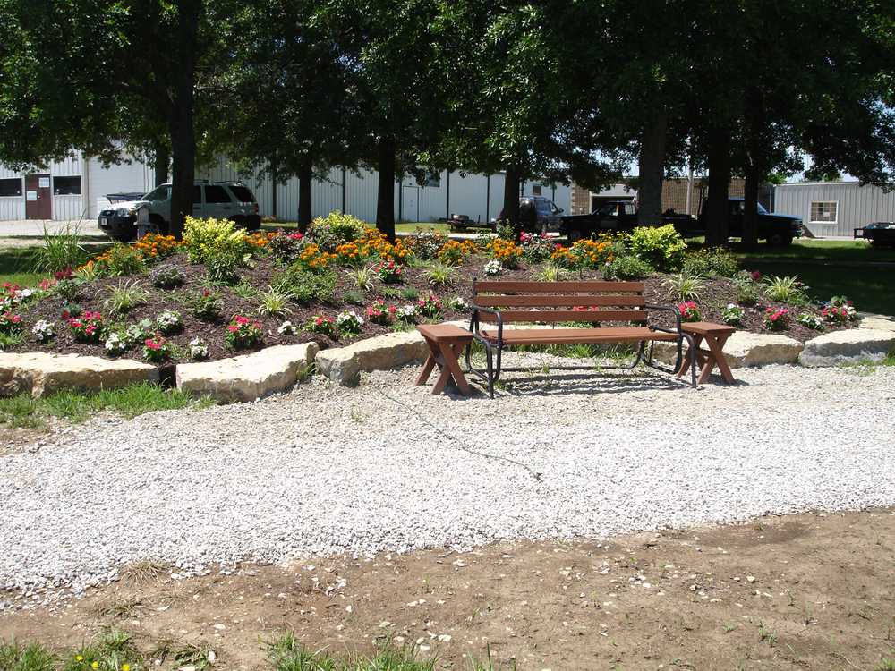 Rutlader Outpost RV Park - Photo 4