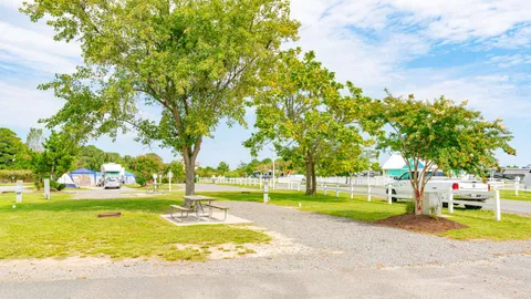 Main Deck Full Hookup RV Site — image 1 of 5