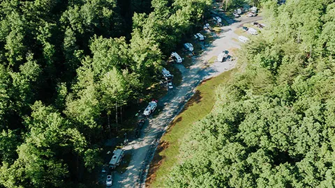 Creekside Premium Back-In RV Site — image 2 of 4