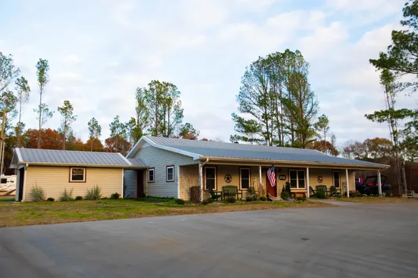 The Pines RV & Cabin Resort – photo 1