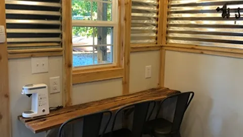 Small Cabin 2 — image 5 of 5