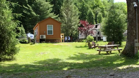 1 Bedroom Deluxe Cabin — image 1 of 5