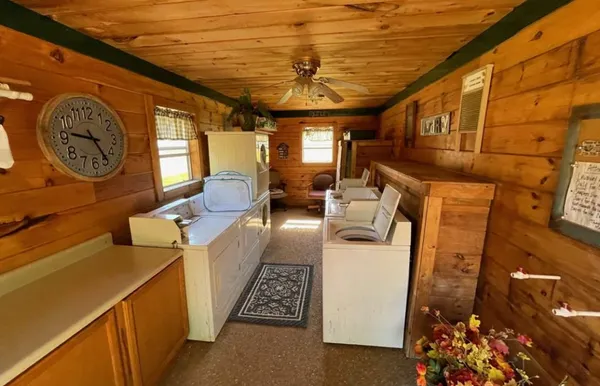 Hidden Creek, Springville, Tennessee campground
