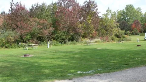 20/30 Water & Electric RV Site — image 2 of 7