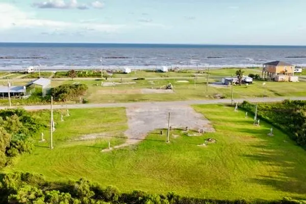 Pearls Landing – photo 1