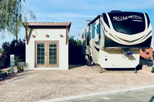 Desert Springs Ranch & RV Resort (Age Restricted 55+) – photo 5