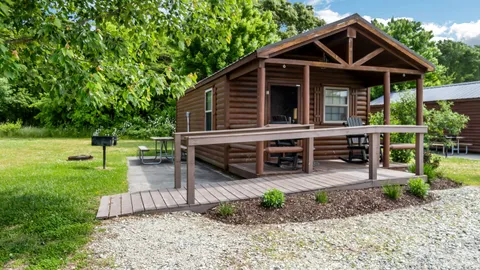 Luxury Cabin - Accessible — image 1 of 12