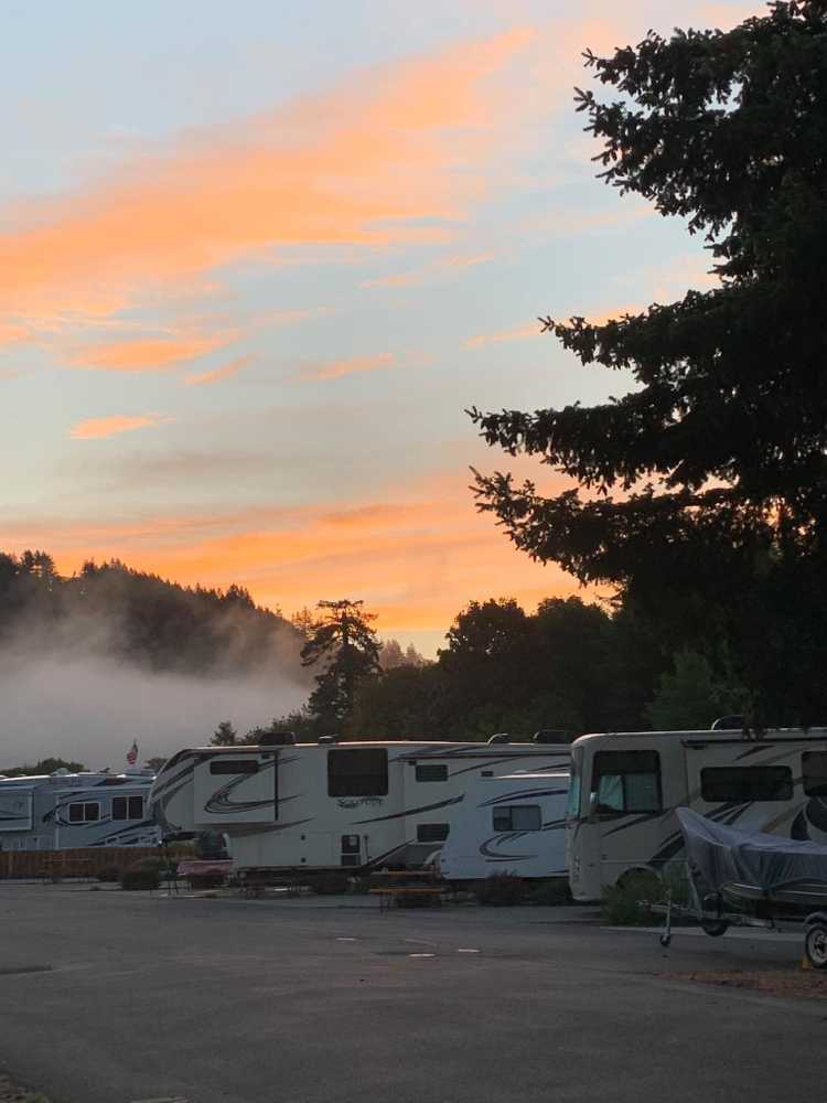 AtRivers Edge RV Resort - Photo 5