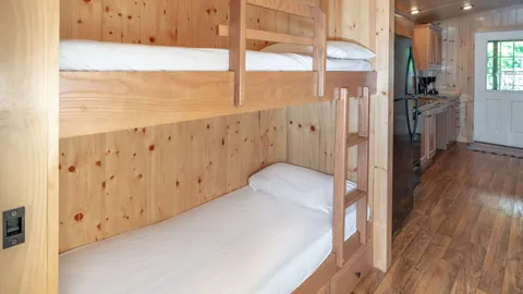 Holiday Cottage — image 7 of 7