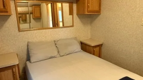 Yogi Bear Full-Service Cabin - Six Person — image 2 of 13