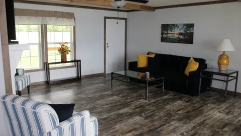 Lake House — image 2 of 27