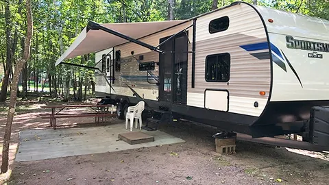 RV Rental — image 1 of 8