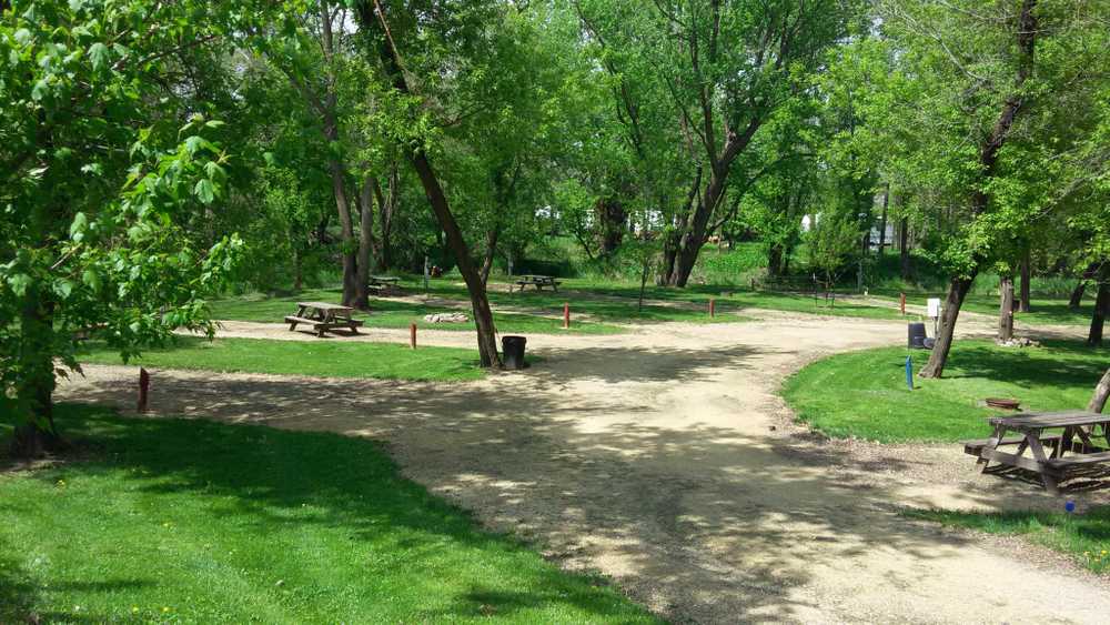 Blue Inn Campground, Monticello, Iowa - Photo 3