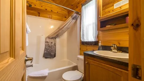 Premium Cottage 2 Bedroom — image 2 of 8