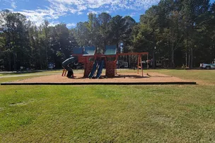 North Pointe RV Resort – photo 4