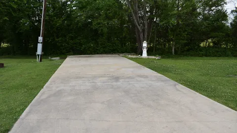 Standard Back-In RV Site — image 1 of 5