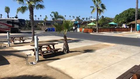 Premium Back-In / Beach Pre — image 2 of 11