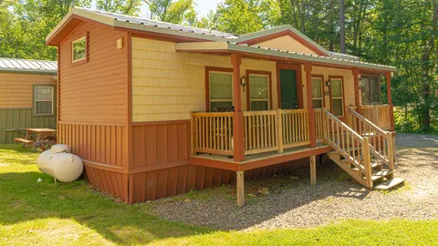 Premium Cottage 2 Bedroom with Loft — image 2 of 14