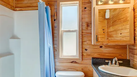 Comfort Cabin — image 2 of 7