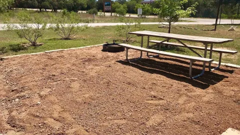 FHU Pull-Thru Site — image 2 of 2