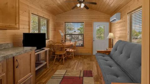 Pinyon Pine Cottage 1 Bedroom — image 2 of 8