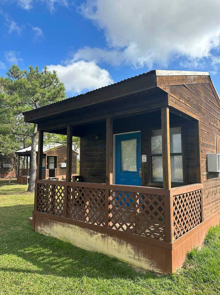 CAMPING CABIN