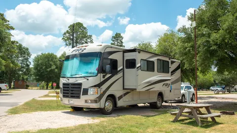 Premium Pull-Thru RV Sites — image 1 of 4