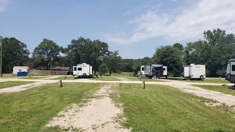 Standard Pull-Through RV Site Full Hook up 30/50/20 Water/ Sewer — image 1 of 1