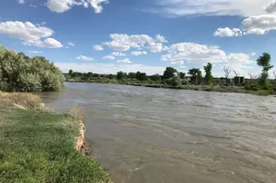 Florez Riverview Campground – photo 4