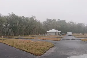 Huck's RV Park – photo 2