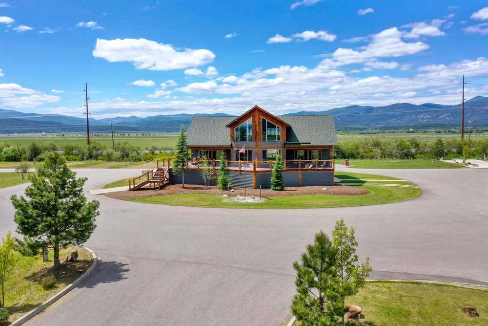 Eagle's Landing, Cusick, Washington State - Main Photo