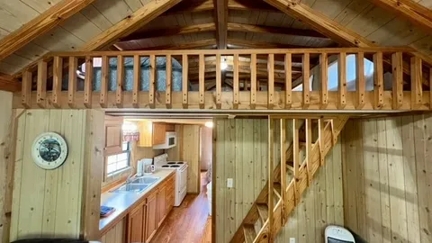 Humpy Fly Cottage — image 20 of 20