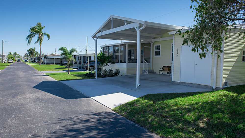 Vista Del Lago MH & RV Resort (Age Restricted 55+) - Photo 5