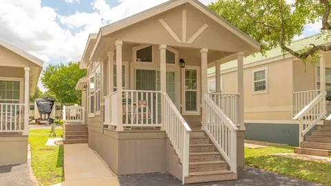 Premium 1 Bedroom Cottage — image 1 of 7