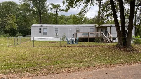Caddo Mobile Home — image 1 of 9