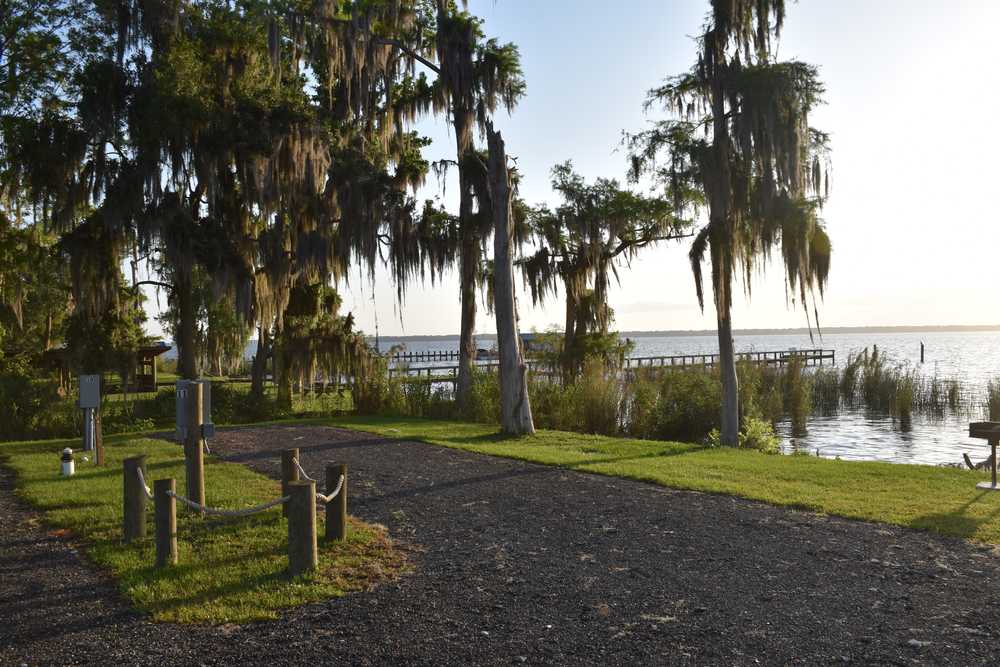 Crescent Fish Camp, Crescent City, Florida - Photo 4