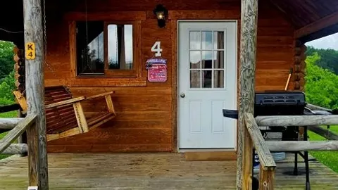Deluxe Cabin — image 1 of 3