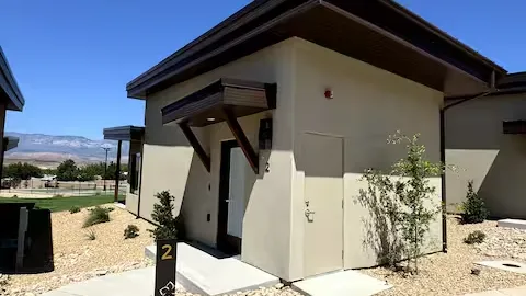 Casita #02 (King - Pet) — image 7 of 7